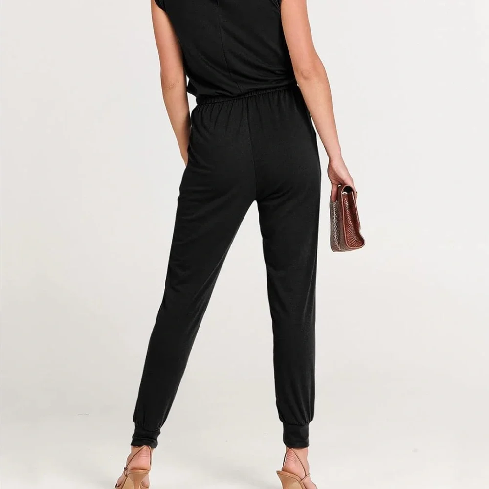 Chic Black Women's Jumpsuit - Picture 2 of 2